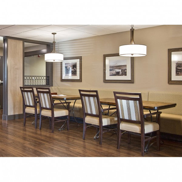 Diseña el asiento de tus sueños: bancos de pared personalizados