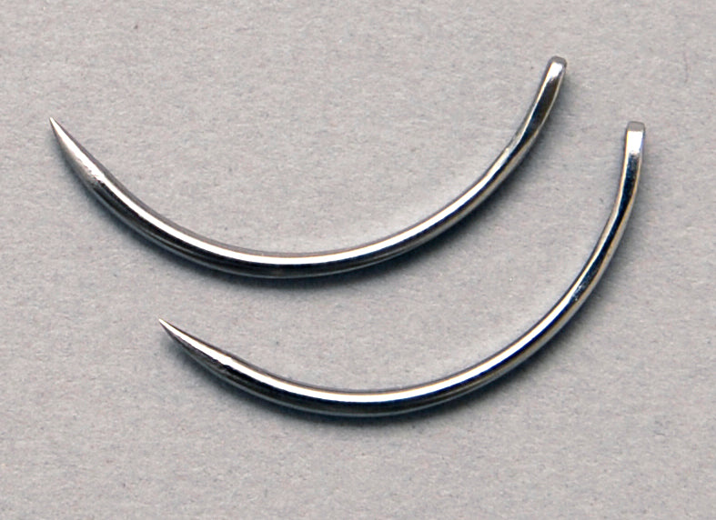 Aguja quirúrgica circular de tres ochos para amígdalas Davis, tamaño 0,043 x 0,975 pulgadas