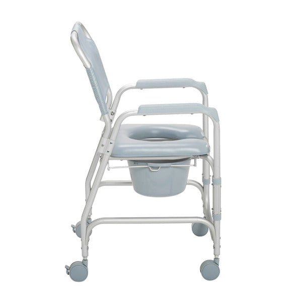 chaise de douche et commode en aluminium avec roulettes