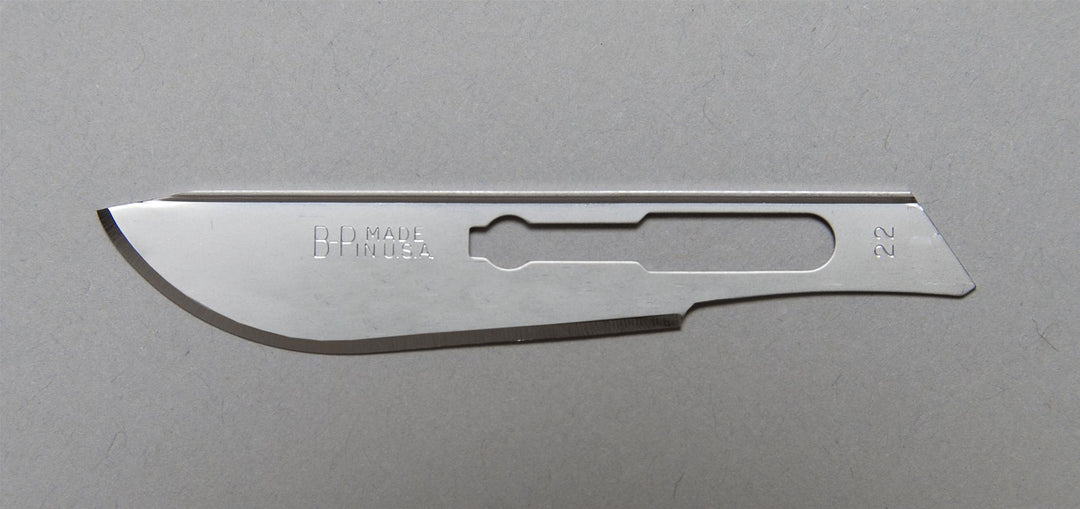 Cuchillas de carbono con nervadura trasera y cierre de seguridad Bard Parker: Tamaño: 22