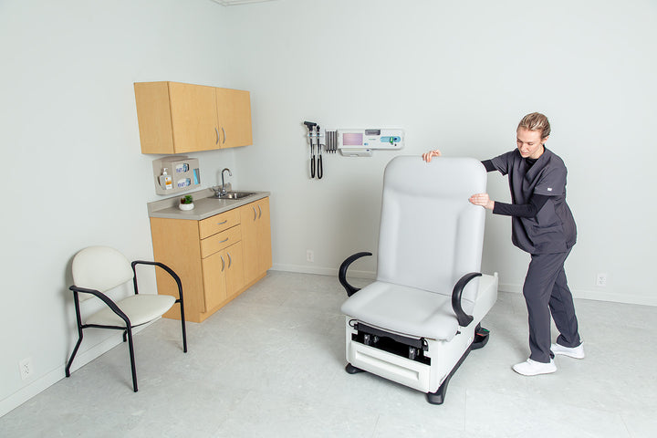 FusionONE Series exam table shown in a modern clinical environment – accessibility-focused design