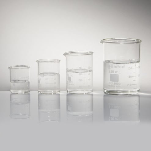 Small Beaker Kit showing assorted glass beakers with measurement scales