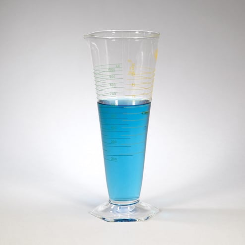 1,000 mL glass graduate with flared mouth and heavy base