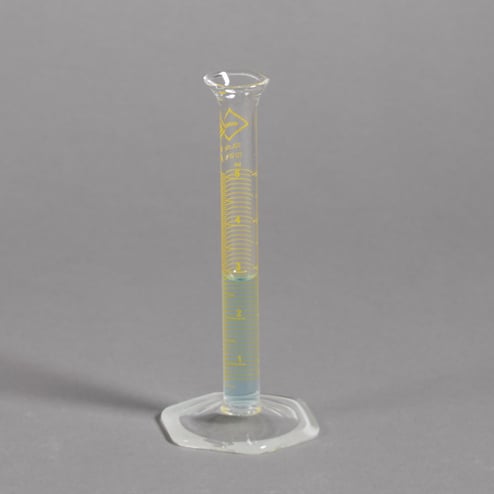 5 mL glass graduated cylinder with enamel graduations and wide base