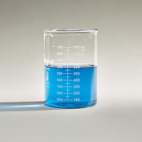 1,000mL glass beaker with white enamel measurement scale and pouring spout