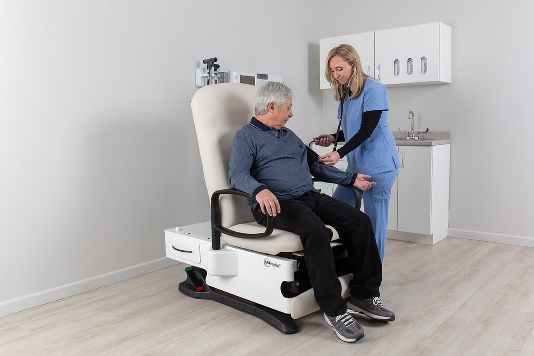 4040 Power200+ Exam Table featuring rear storage drawer and OneTouch positioning – advanced configuration