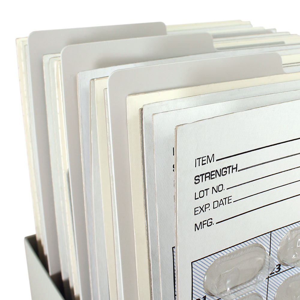 Patient card dividers, in-use environment view