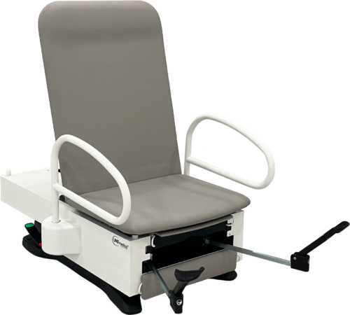 Low-profile exam chair with SmoothGlide Leg™ Extension and Privacy Pull™ Loops – enhances comfort and privacy