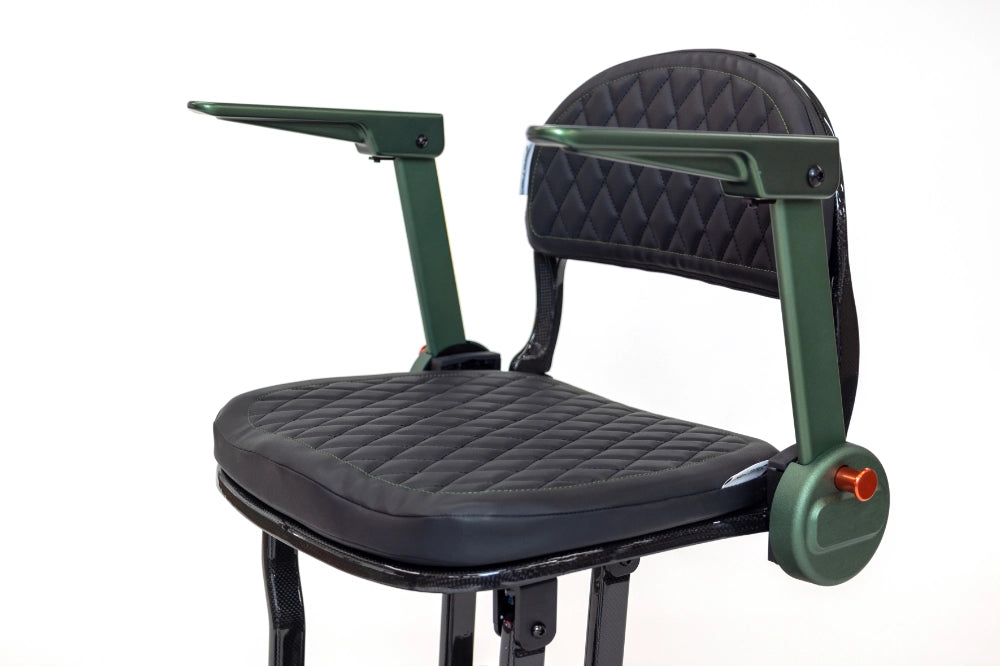 Smarti Plus lightweight scooter compact folded position