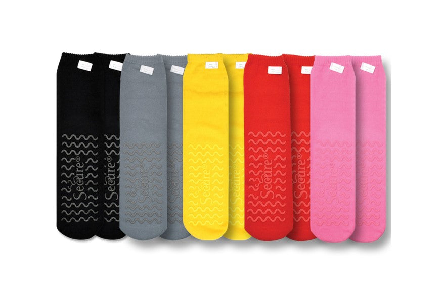 Secure non skid hospital socks with all-around dual tread pattern for fall prevention