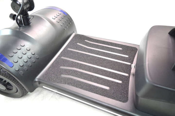 Journey Adventure Scooter floor board detail