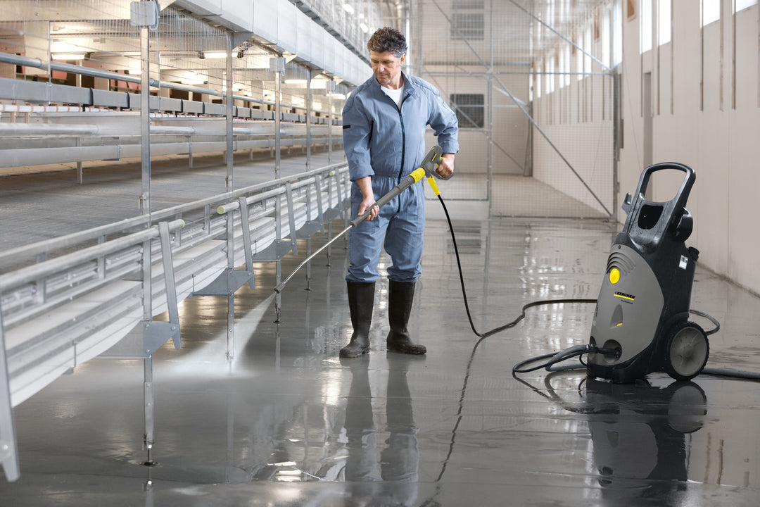 Power Through Cleaning with HD 3.5/30-4 S Ea Pressure Washer