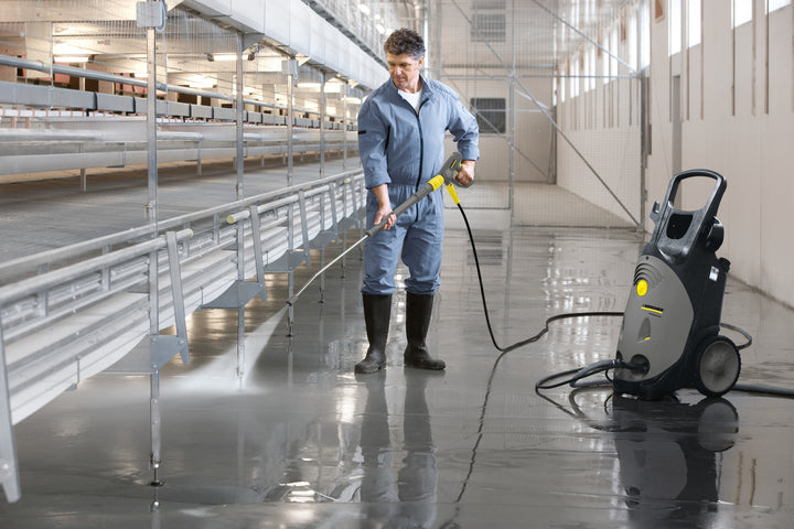 Power Through Cleaning with HD 3.5/30-4 S Ea Pressure Washer