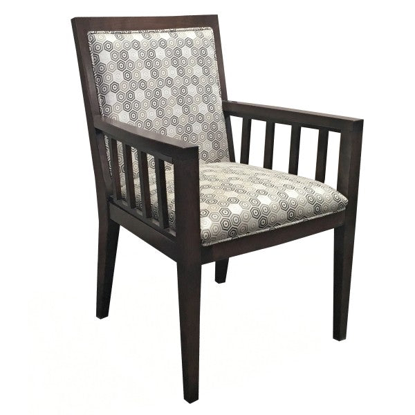 HC1690USB-VS: Executive Chair with Vertical Style