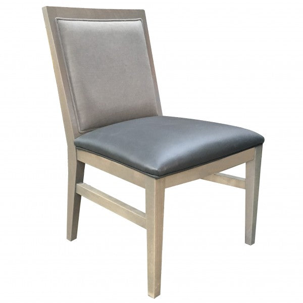 HC690USB: comodidad moderna para sus invitados