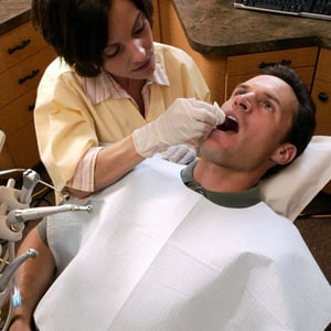 Tidi Ultimate Specialty Bibs - 917441: Premium Contour Bibs for Dental Procedures